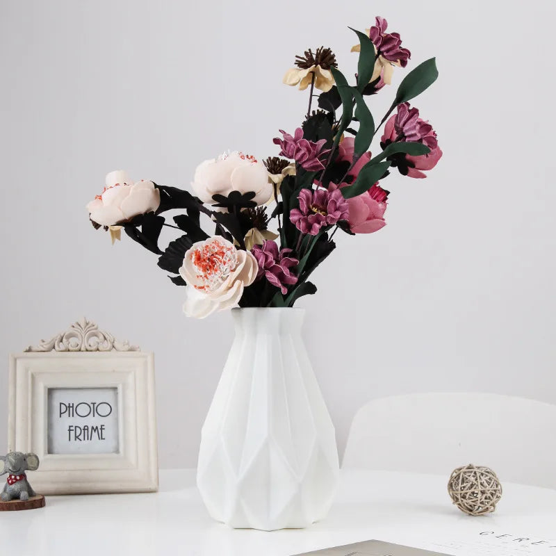 Modern Plastic Flower Vase