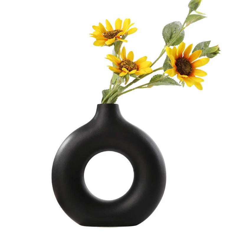 Nordic Circular Hollow Vase