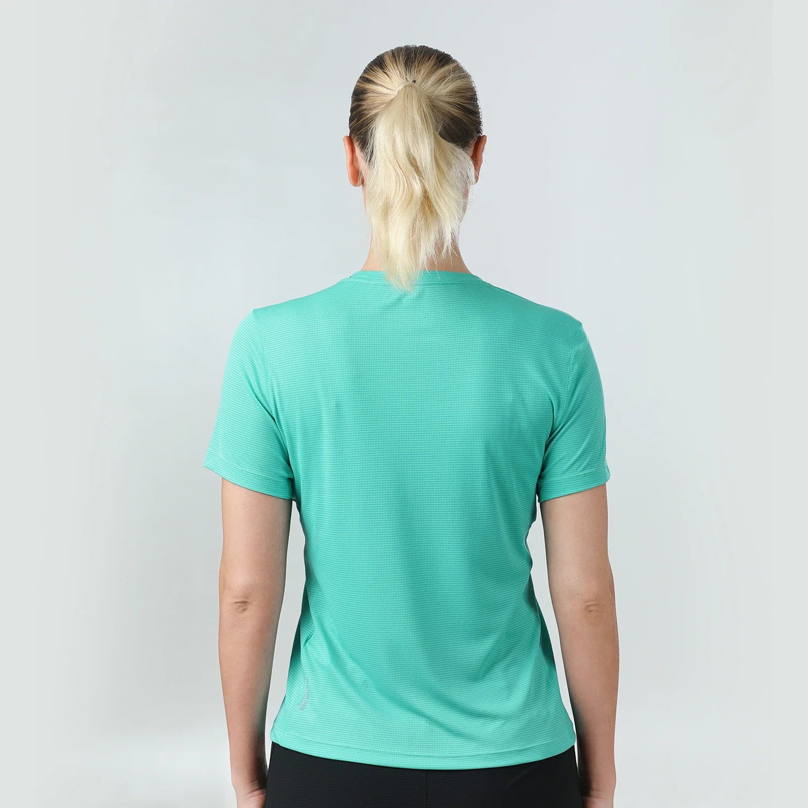 AONIJIE FW5135 Women Female Lightweight Quick Drying Sports T-shirt Round Collar Short Sleeve Tops For Running Gym Leisure