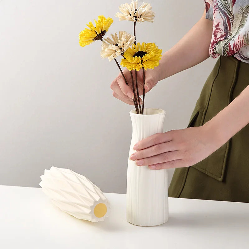 Modern Plastic Flower Vase